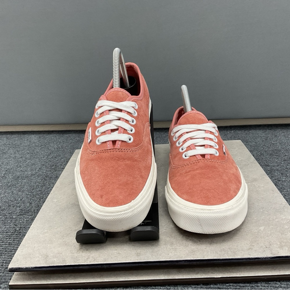 Vans Pink Suede Low-Top Sneakers - Picture 4 of 6